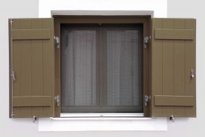 Moustiquaire fixe sur mesure Alsace