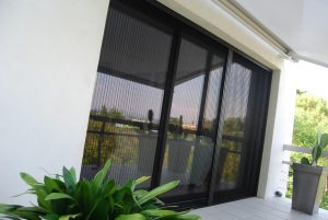 Moustiquaire plissée sur mesure Alsace